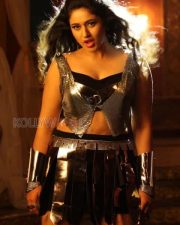 Aranmanai 2 Heroine Poonam Bajwa Sexy Photos 91 Aranmanai 2 Heroine Poonam Bajwa Sexy Photos 91