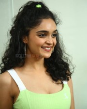 Heroine Kashish Khan at Anubhavinchu Raja Movie Pre Release Event Photos 07