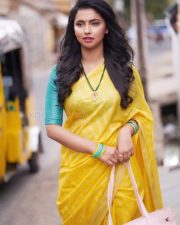 Ikk Movie Heroine Anika Vikhraman Photos 03