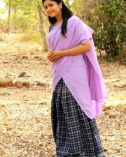Manthrikan Heroine Poonam Bajwa Cute Stills 13 Manthrikan Heroine Poonam Bajwa Cute Stills 13