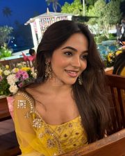 Nanban Oruvan Vantha Piragu Actress Bhavani Sre Photoshoot Stills 03