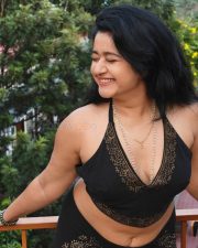 Stylish Hot Poonam Bajwa in a Black Halter Neck Top and Matching Skirt with Gold Patterns Pictures 05 Stylish Hot Poonam Bajwa in a Black Halter Neck Top and Matching Skirt with Gold Patterns Pictures 05