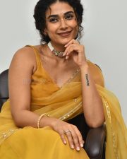 Actress Aakanksha Singh at Shashtipoorthi Movie Interview Pictures 08