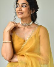 Actress Aakanksha Singh at Shashtipoorthi Movie Interview Pictures 32