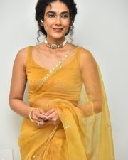 Actress Aakanksha Singh at Shashtipoorthi Movie Interview Pictures 41