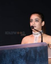 Actress Akshara Haasan At Kadaram Kondan Press Meet Pictures 12