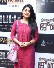 Actress Ammu Abhirami at Battery Trailer Launch Pictures 01