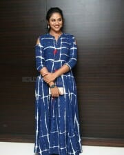 Actress Indhuja Ravichandran At Raatchasi Movie Premiere Show Photos 01