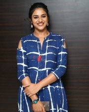 Actress Indhuja Ravichandran At Raatchasi Movie Premiere Show Photos 10