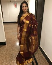 Actress Komal Sharma Saree Picture 01