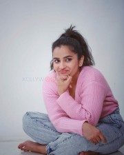 Actress Komalee Prasad Hd Pictures 05