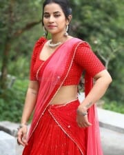 Actress Komalee Prasad at Sasivadane Movie Opening Pictures 13