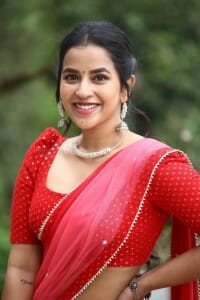 Actress Komalee Prasad at Sasivadane Movie Opening Pictures 15