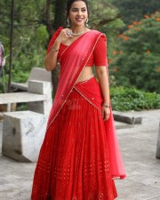 Actress Komalee Prasad at Sasivadane Movie Opening Pictures 18