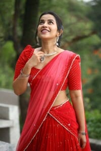 Actress Komalee Prasad at Sasivadane Movie Opening Pictures 19