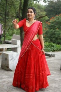 Actress Komalee Prasad at Sasivadane Movie Opening Pictures 21