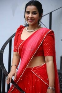Actress Komalee Prasad at Sasivadane Movie Opening Pictures 28
