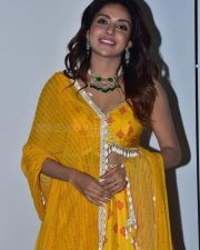 Actress Mahima Nambiar at Chandramukhi 2 Movie Pre Release Event Photos 03