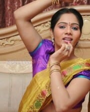 Actress Mithraw Sexy Photos 27