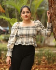 Actress Punarnavi Bhupalam At Oka Chinna Viramam Press Meet Photos 28