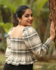 Actress Punarnavi Bhupalam At Oka Chinna Viramam Press Meet Photos 29