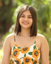 Actress Ramya Pasupuleti At Commitment Movie Trailer Launch Stills 30