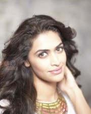 Actress Salony Luthra Photos 04