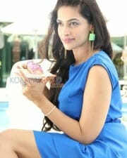 Actress Salony Luthra Pictures 15
