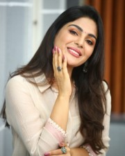 Actress Samyuktha Menon at Bimbisara Movie Interview Photos 08 Actress Samyuktha Menon at Bimbisara Movie Interview Photos 08