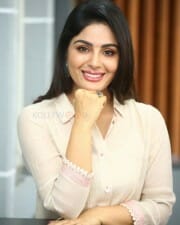 Actress Samyuktha Menon at Bimbisara Movie Interview Photos 11