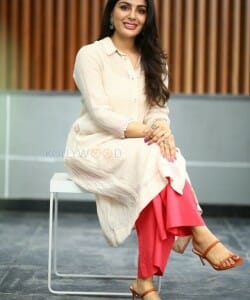 Actress Samyuktha Menon at Bimbisara Movie Interview Photos 13