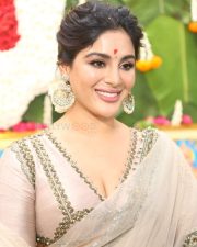 Actress Samyuktha Menon at Hasya Movies Production No 6 Launch Event Pictures 10