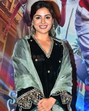 Actress Samyuktha Menon at Nari Nari Naduma Murari Movie Press Meet Photos 08