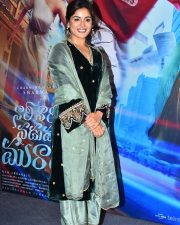 Actress Samyuktha Menon at Nari Nari Naduma Murari Movie Press Meet Photos 11