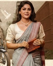 Actress Samyuktha Menon in a Traditional Handwoven Saree Pictures 03