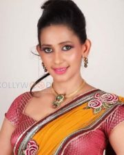 Actress Sanjana Singh Hot Pics 07