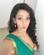 Actress Sanjana Singh Sexy Saree Photos 09