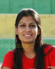 Actress Shreya Dhanwanthary 06