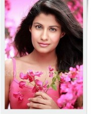 Actress Shreya Dhanwanthary Sexy Pictures 11 Actress Shreya Dhanwanthary Sexy Pictures 11