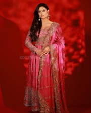Actress Shweta Tiwari in a Pink Embroidered Anarkali Suit Photos 03