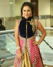 Actress Sri Reddy Mallidi Photos 04
