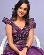 Actress Tamanna Vyas at Veyi Shubhamulu Kalugu Neeku Movie Press Meet Pictures 12