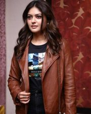Actress Vaibhavi Shandilya At Capemari Movie Press Meet Photos 07
