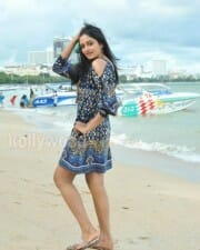 Actress Vimala Raman Sexy Pics 05