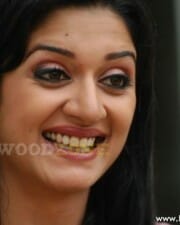 Actress Vimala Raman Sexy Stills 03