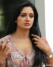 Actress Vimala Raman Sexy Stills 23