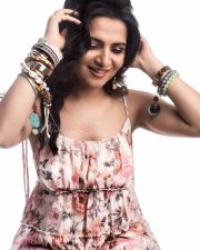 Actress and Anchor DD Photoshoot Stills 01