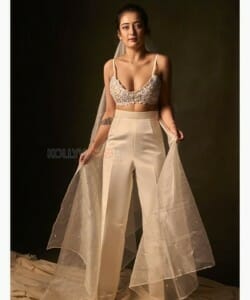 Akshara Haasan Gorgeous White Dress Photoshoot Stills 01