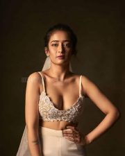 Akshara Haasan Gorgeous White Dress Photoshoot Stills 02