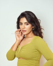 Alluring Samyuktha Menon in a Green Cut Out Bodycon Dress Photos 01